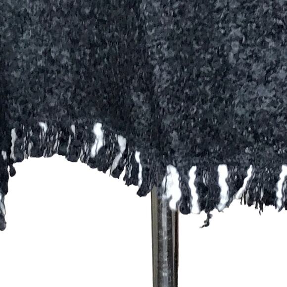 Canvasbacks Vintage Fringed Boucle Poncho-Size M/L-Silk, Cashmere,& Wool Blend - Picture 12 of 15